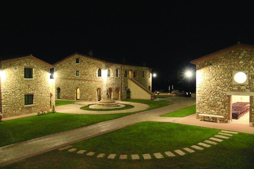 Agriturismo San Lorenzo Serre Di Rapolano ภายนอก รูปภาพ